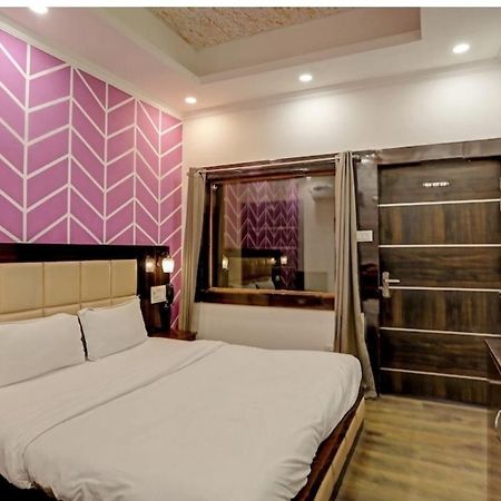 Madpackers Khajuraho Hostel Luaran gambar