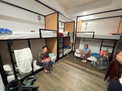 Madpackers Khajuraho Hostel Luaran gambar